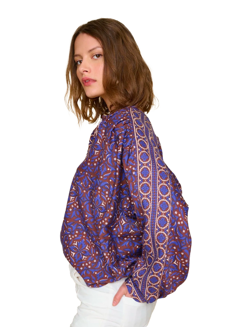 Arden top in royal brown