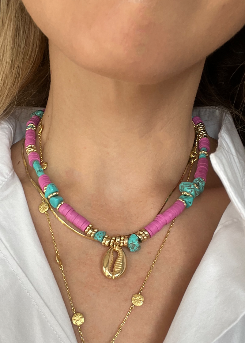 Gold cowrie necklace