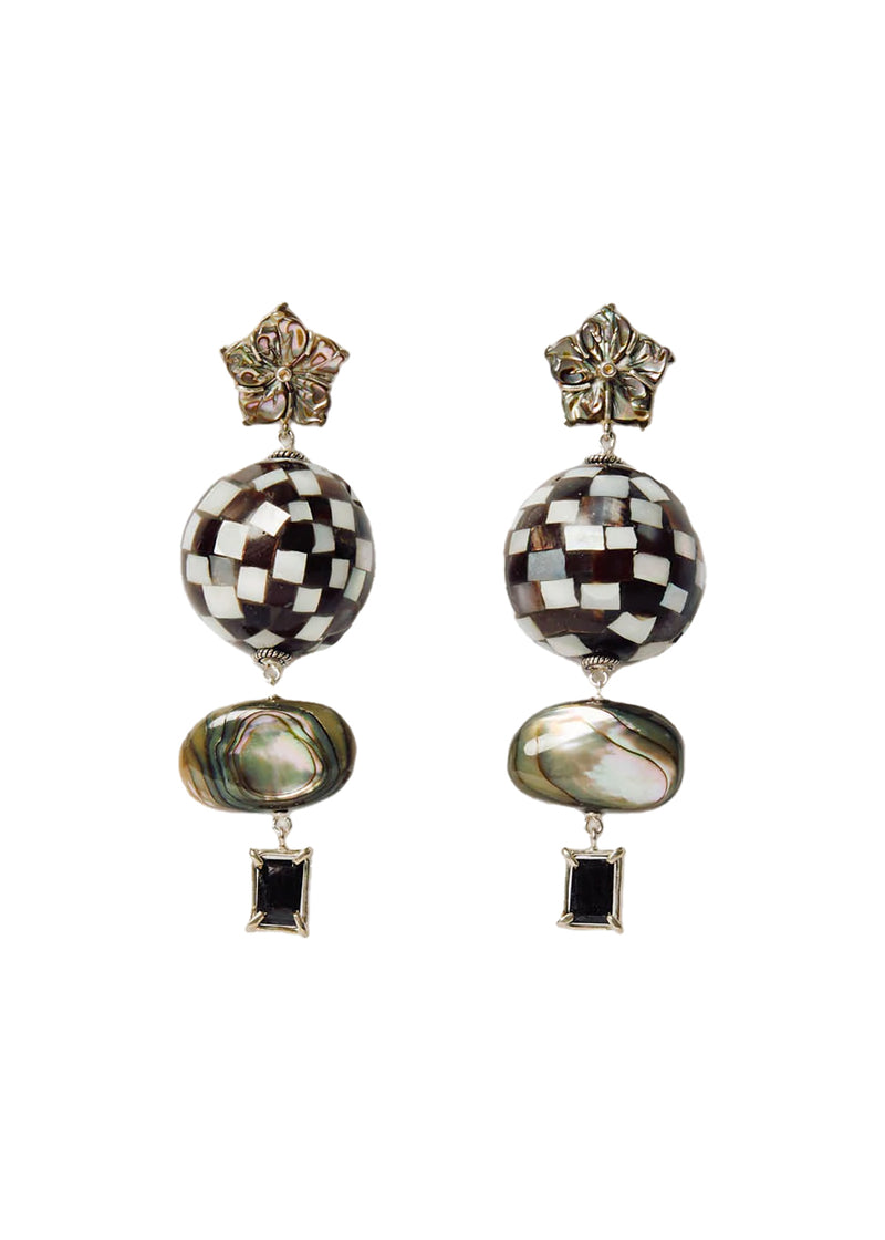 Sebastian earrings in brown mop mix