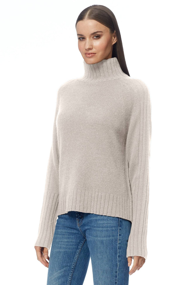 Annalee cashmere turtleneck sweater in sheepskin