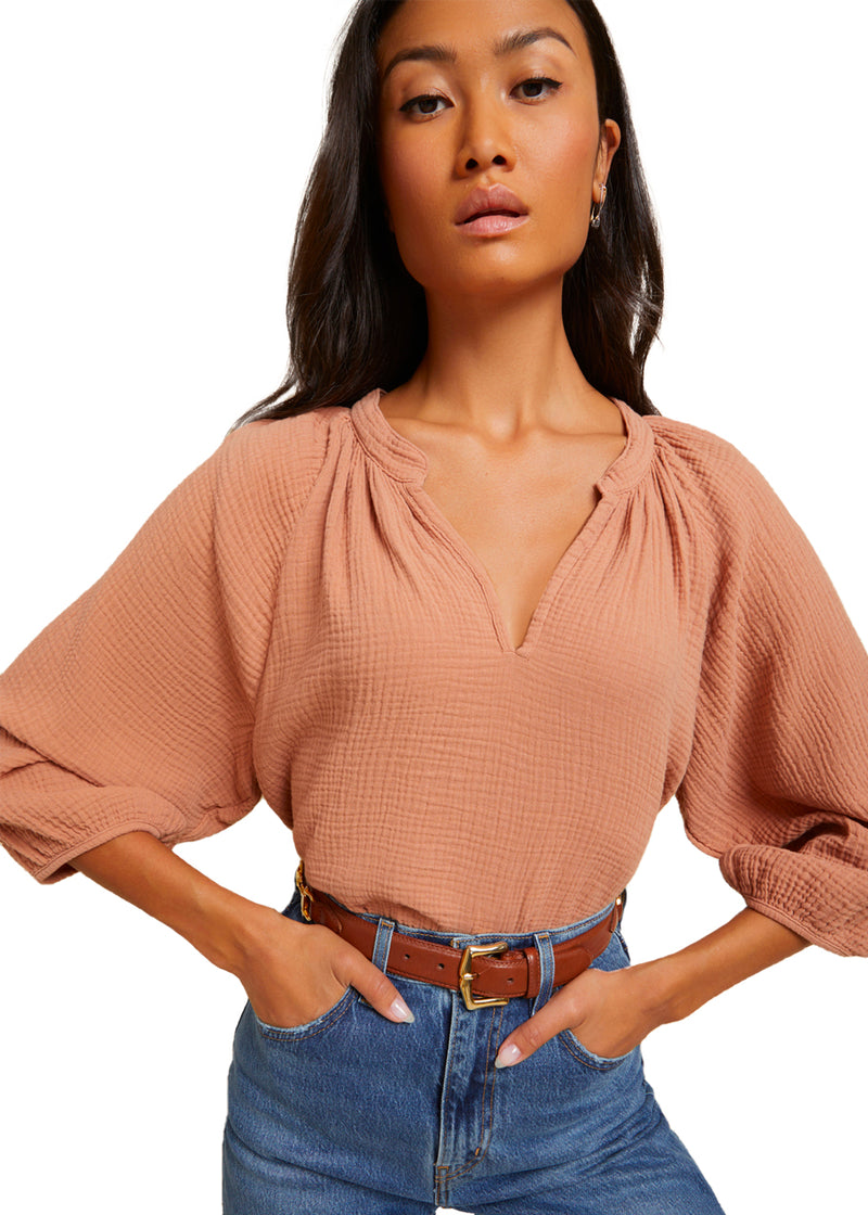 Mimi romance tee in bisou