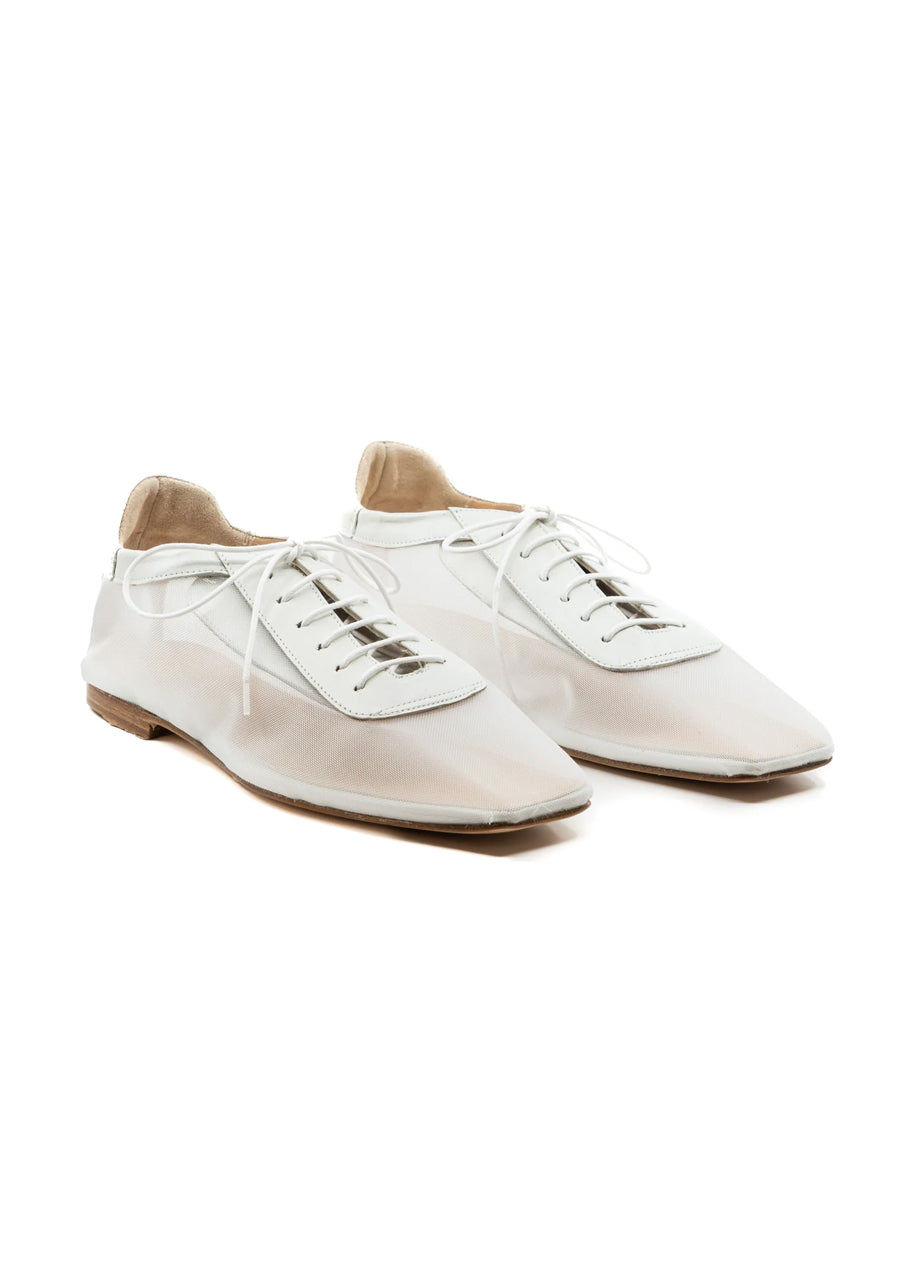 *PREORDER* Antonia mesh oxford in white
