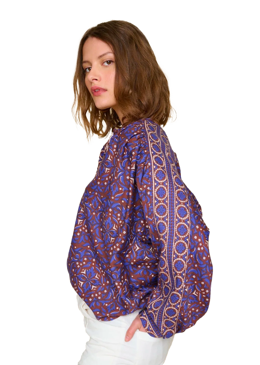 Arden top in royal brown