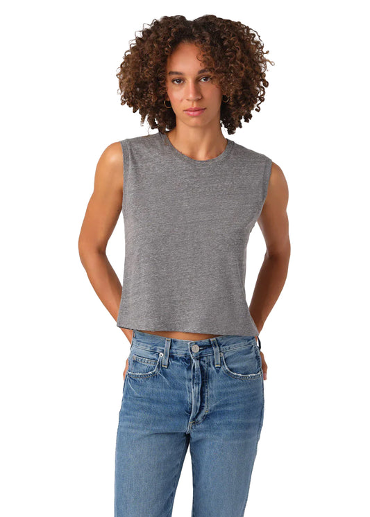 Sleeveless babe tee in heather grey