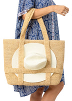 Original straw traveler bag in natural raffia