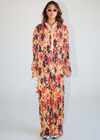 Groovy floral plissé set in brown