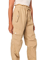 Parachute pants in oatmilk