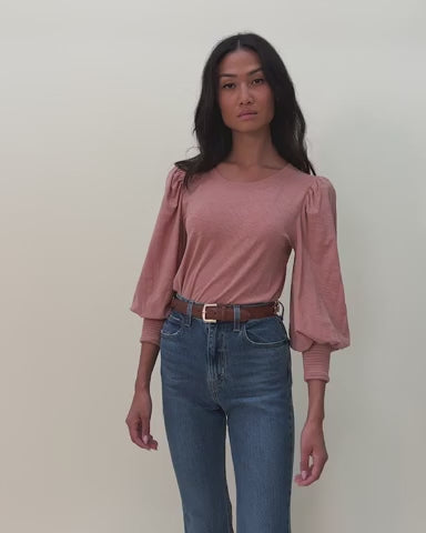 Loren tee in bisou
