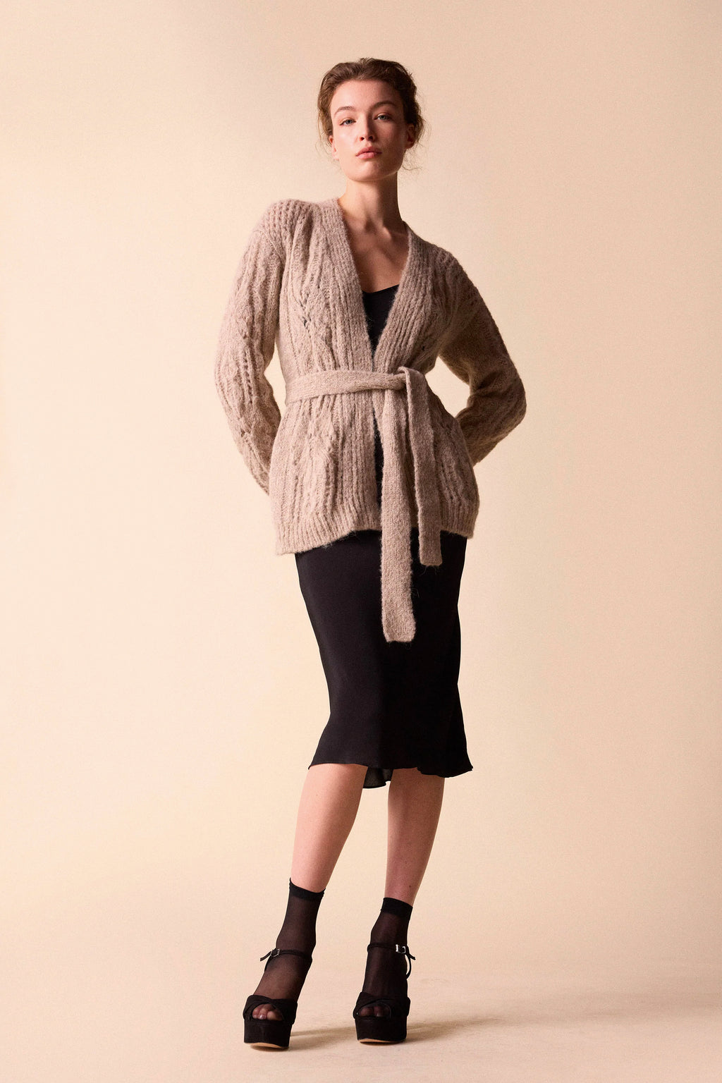 Cora sweater in beige