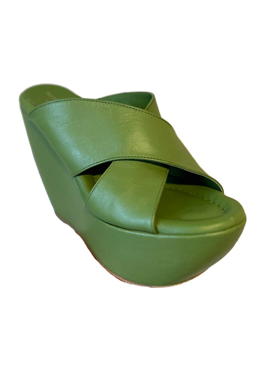 Kora wedge slide in napa grass