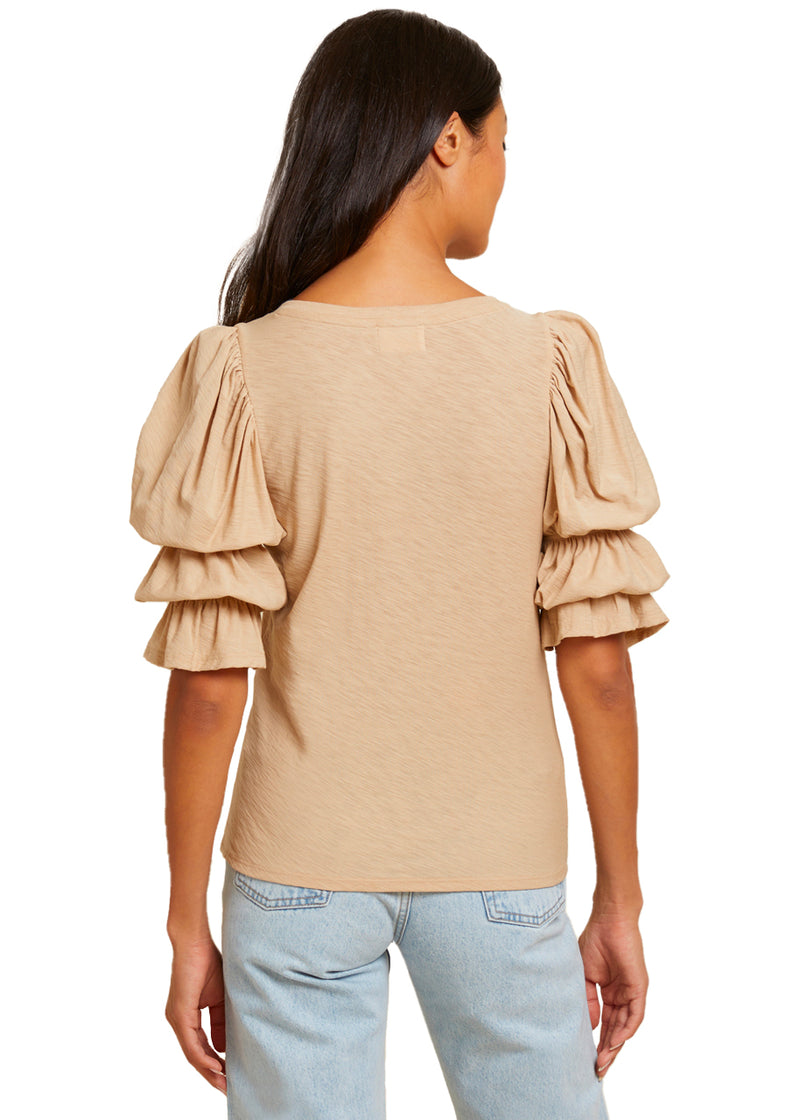 Katana romantic sleeve tee in toasted marshmallow