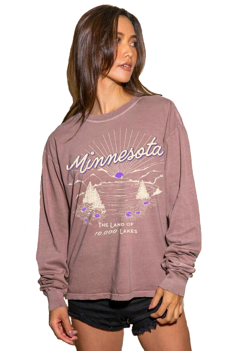 Minnesota land of 10,000 lakes oversized long sleeve tee in mauve