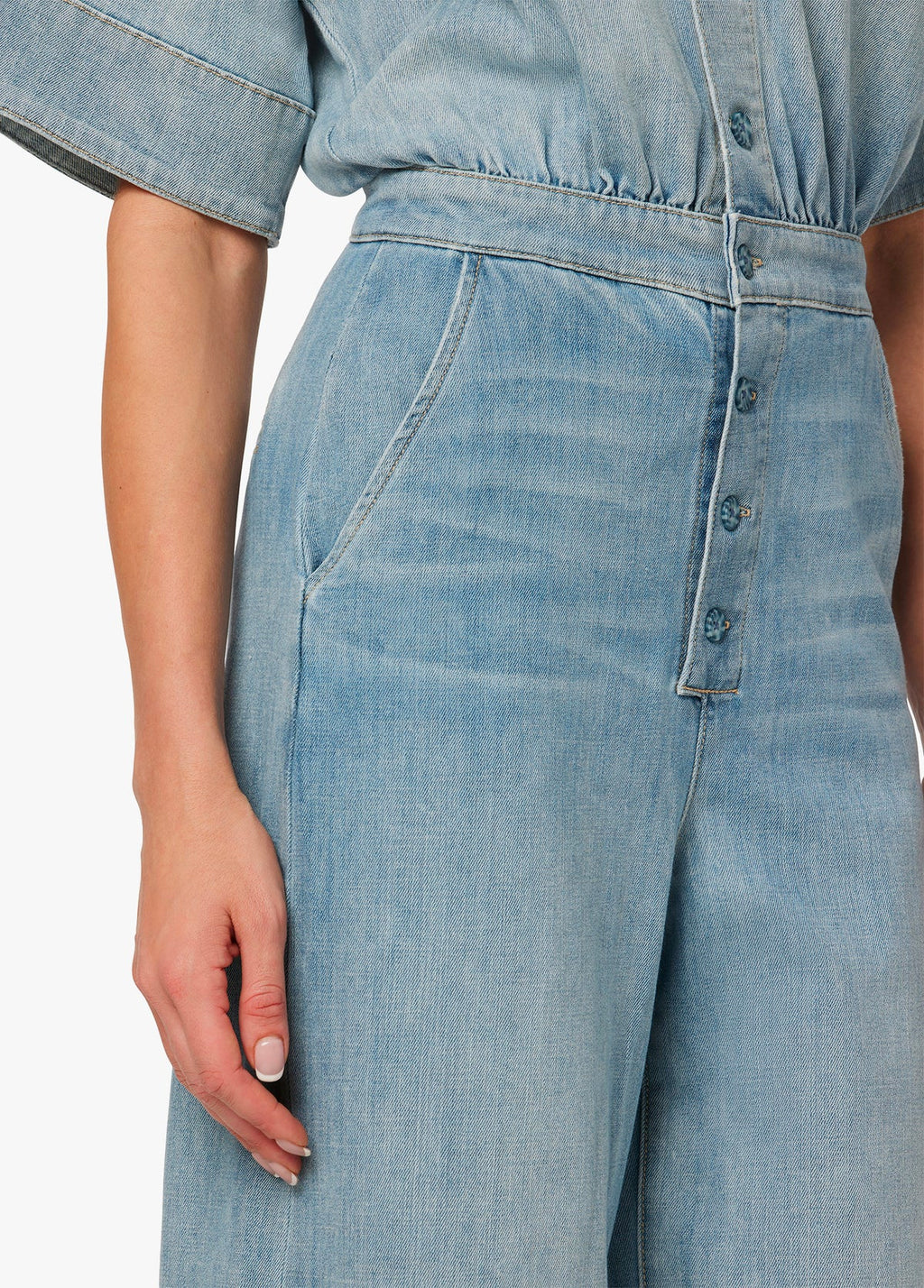 Tiana jumpsuit in admiration