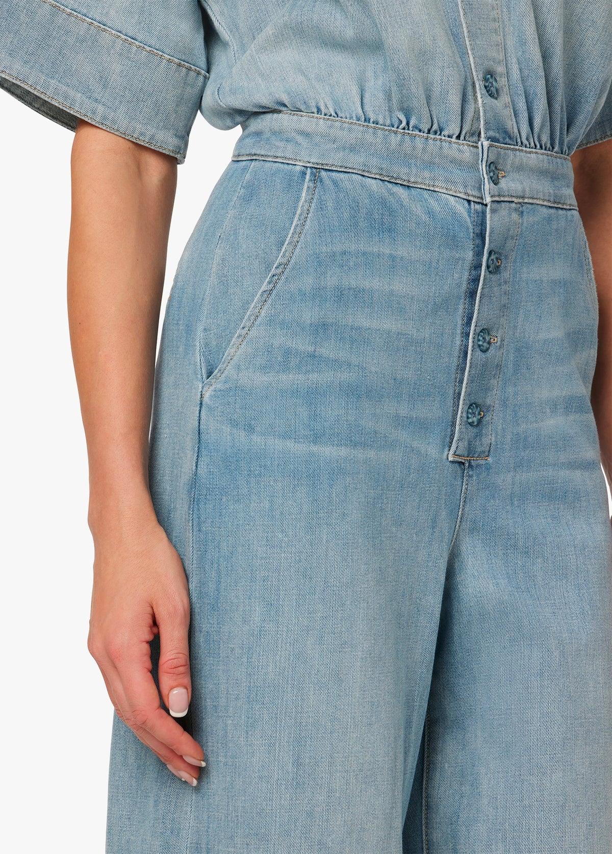 Tiana jumpsuit in admiration